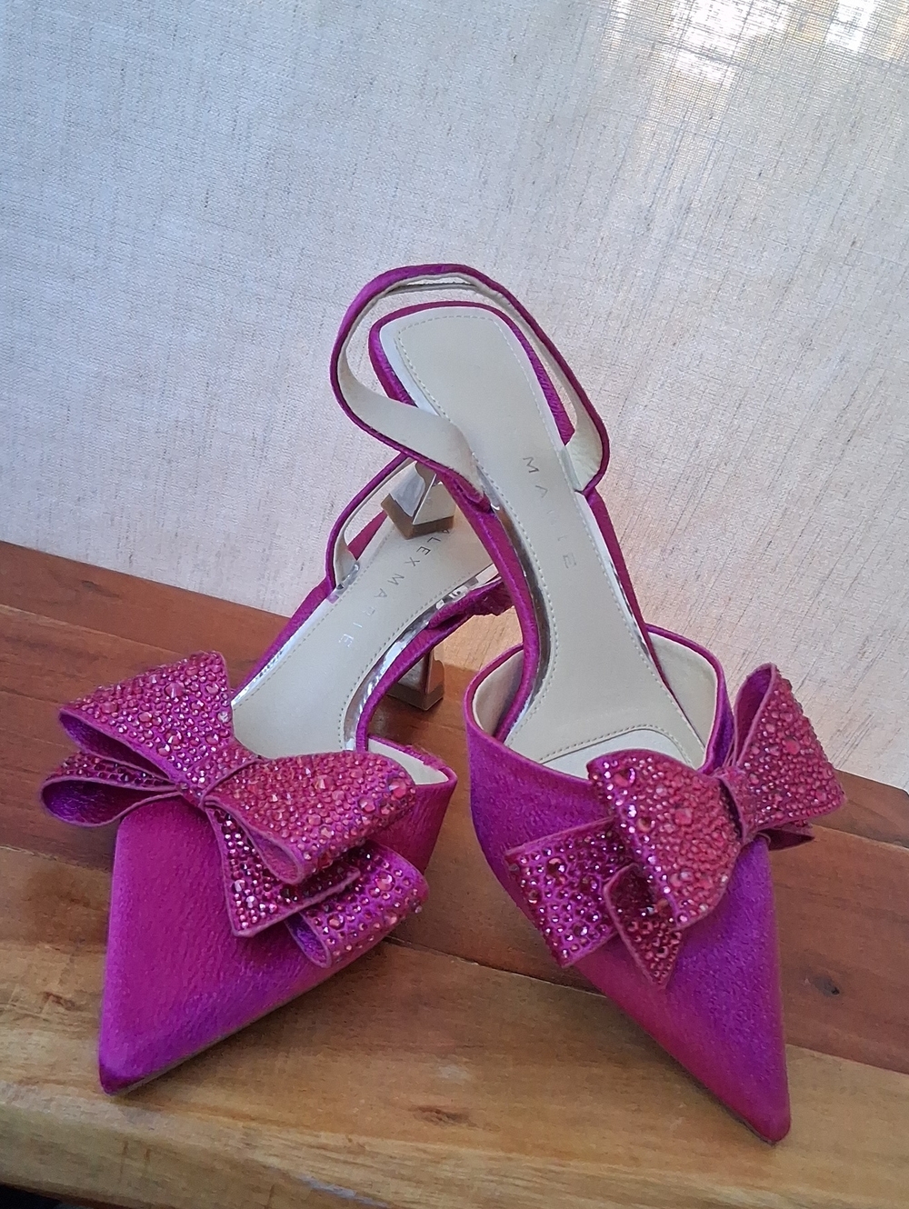 Alex Marie Wendy Satin Rhinestone Bow Slingback Pumps 7.5